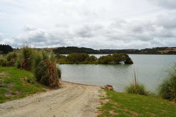 352 Heatley Road Whakapirau_16