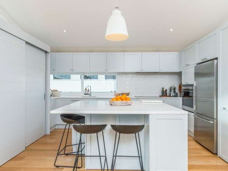 20a Raymond Street Point Chevalier_8