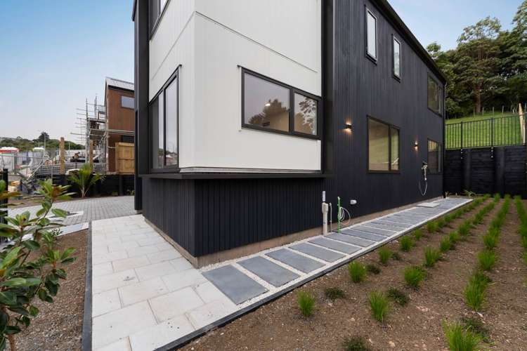 242E West Hoe Heights Orewa_26