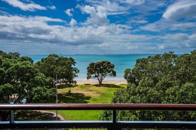 23/6 Beach Front Lane Browns Bay_3