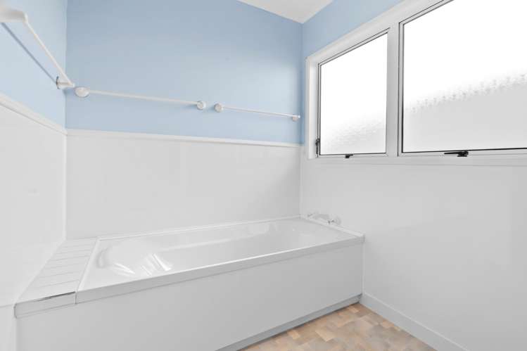 53 Halsey Drive Lynfield_13