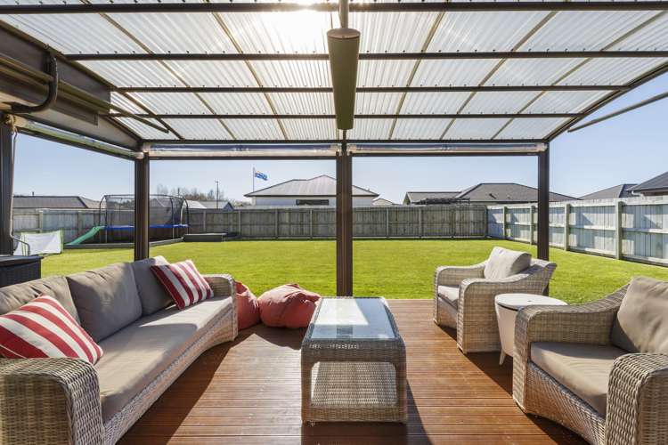 11 Mahi Grove Feilding_8