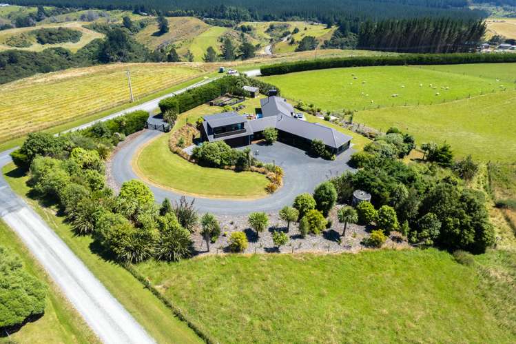 203 Akatore Road Taieri Mouth_25