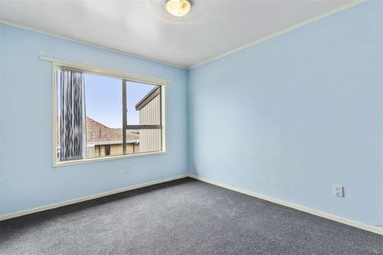 1/15 Gwenand Place Botany Downs_24