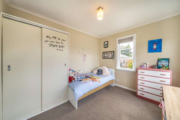 35 Royal Street Upper Hutt_14