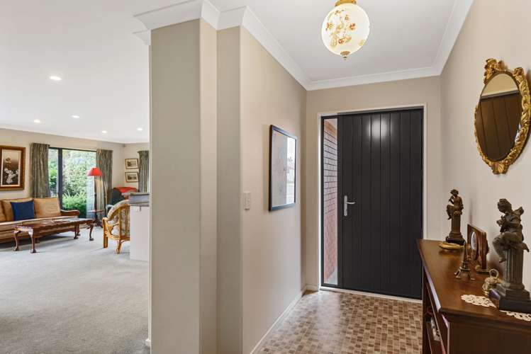81 North Terrace Darfield_1