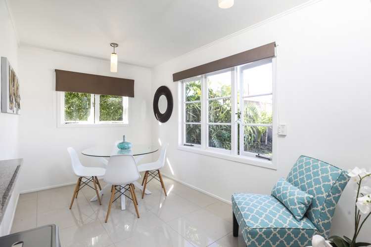 10 Vodanovich Road Te Atatu South_8