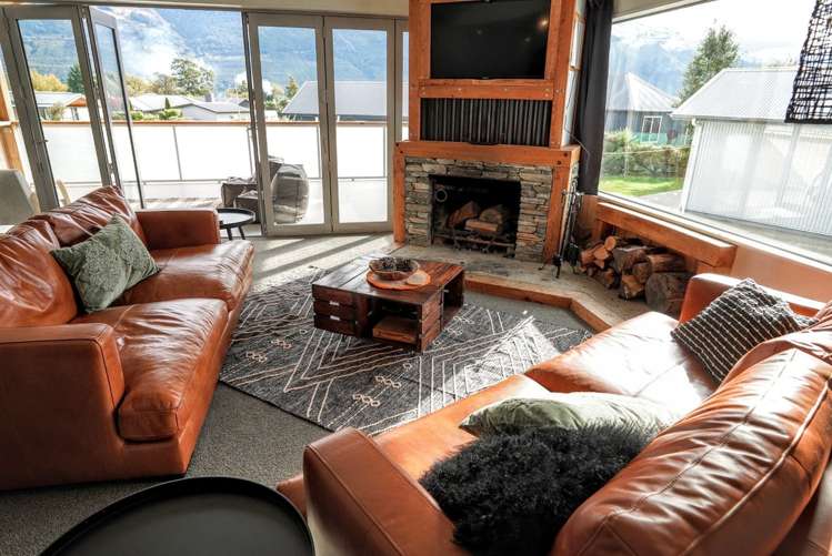 8 Invincible Drive Glenorchy_5