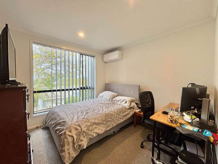 28 Patariki Way Beach Haven_9