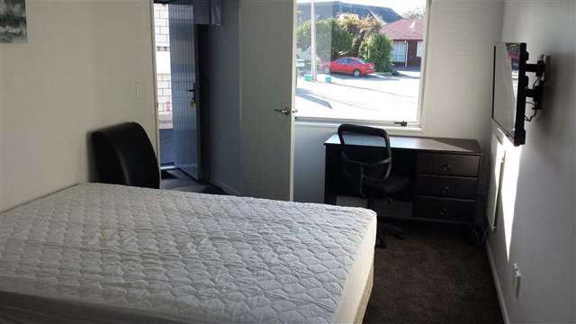 6A/7 Snead Place 1076_2