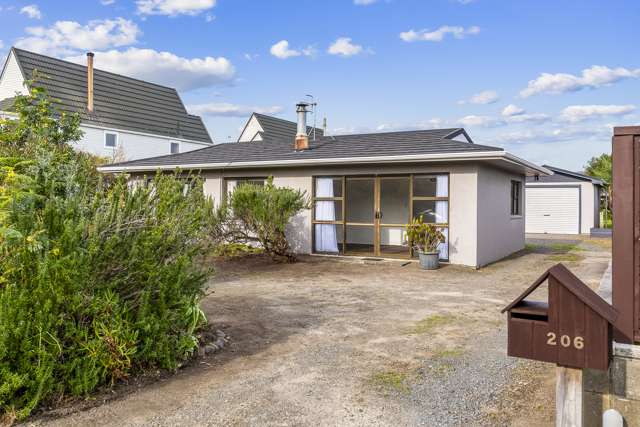 206 Manly Street Paraparaumu Beach_2