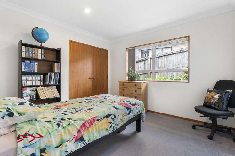 2/1 Clearwater Cove West Harbour_14