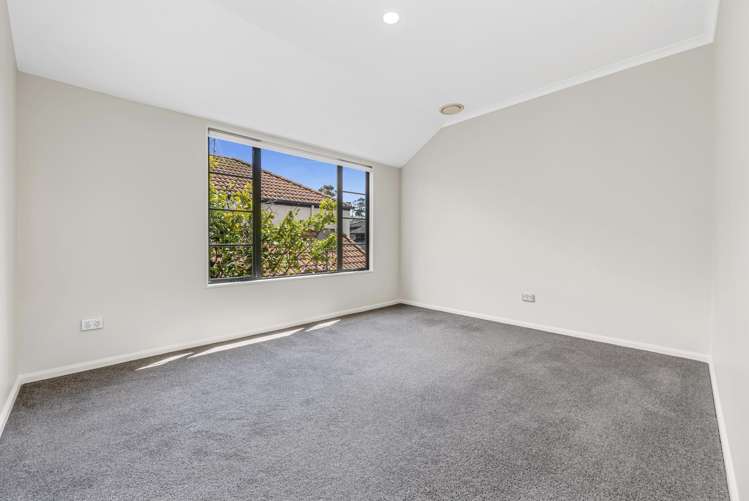 19 Franshell Crescent East Tamaki_19