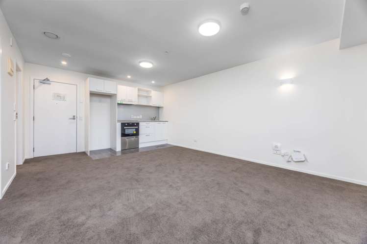 8D/135 Victoria Street West Auckland Central_7
