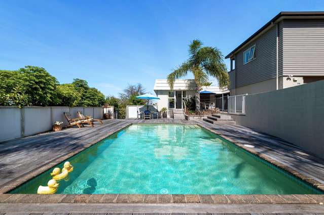 166 Stapleford Crescent Browns Bay_2