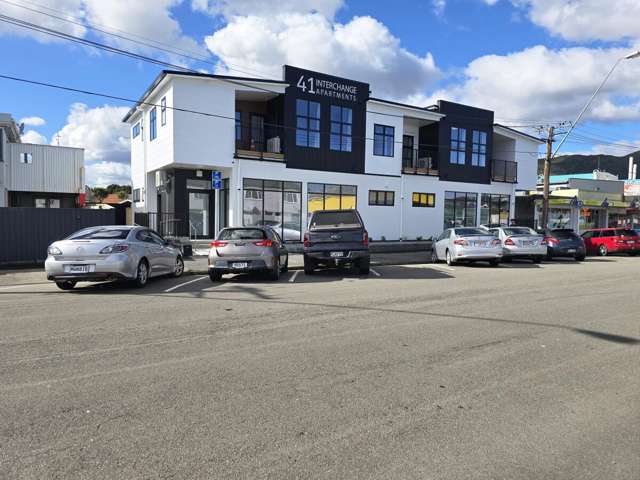 Brand New Waterloo Office Showroom Units