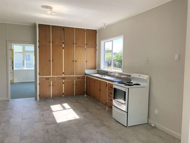 8 Totara Street Waipukurau and Surrounds_4