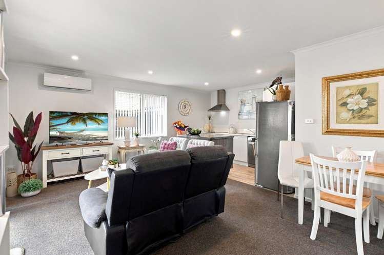 7 Lance Way in the Dunes Lifestyle Village Papamoa_10