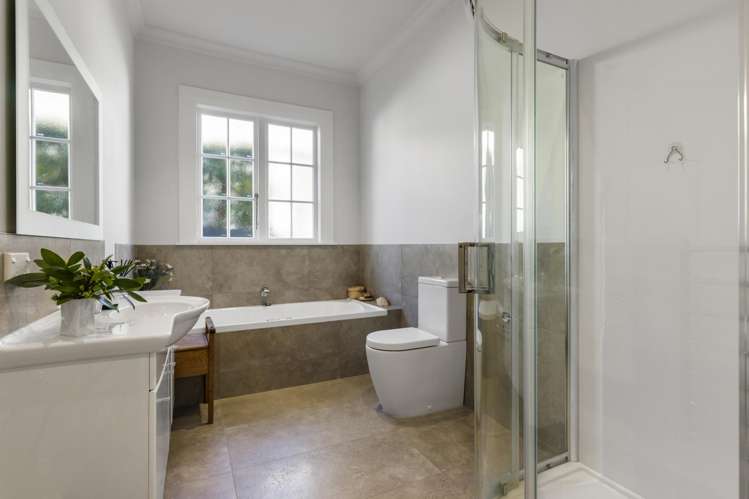 27 Friend Street Karori_14