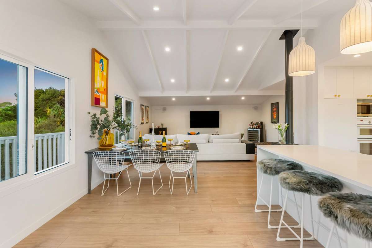 2 Beachlands Road_4