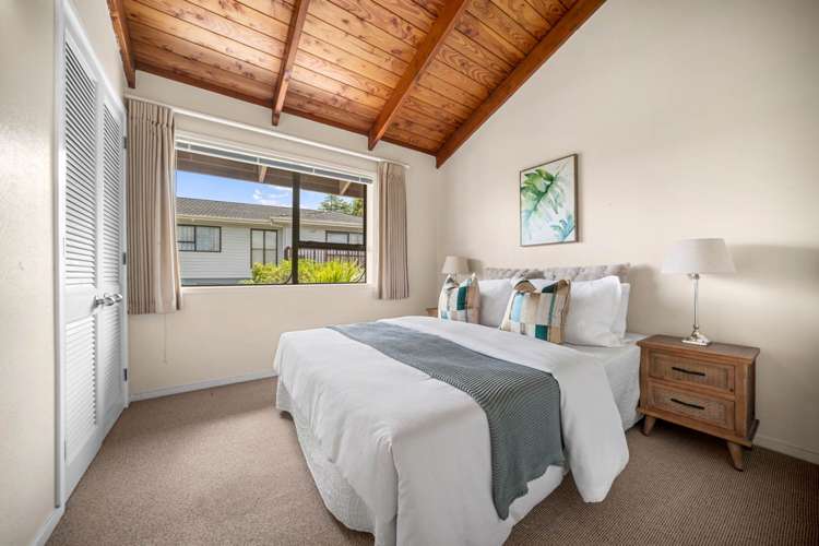 1/32 Montclair Rise Browns Bay_11