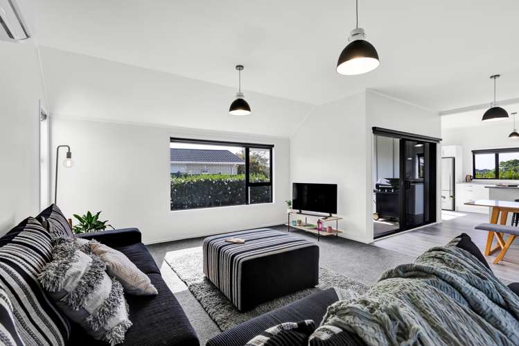 15 Poplar Grove Whalers Gate_17