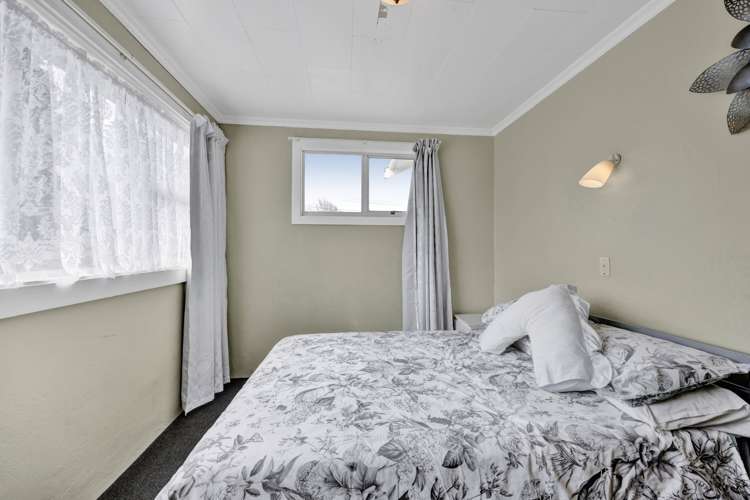 17 Grey Street Hawera_15