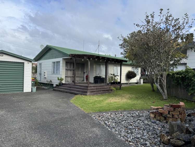 27 ONSLOW ROAD_0