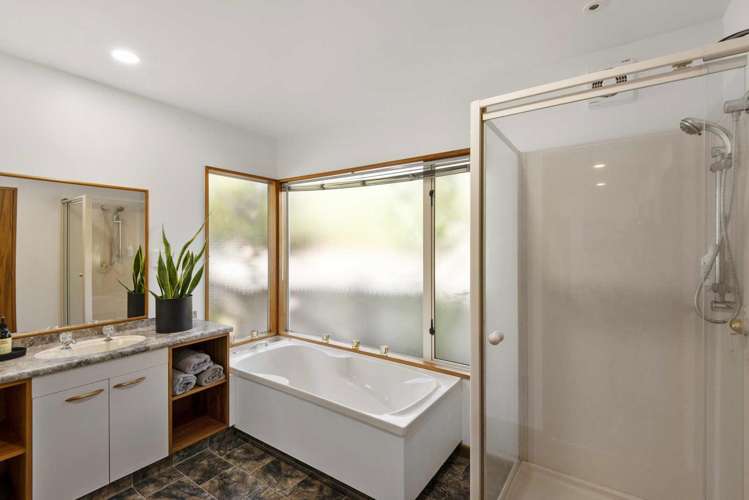 12b Huntsbury Avenue Huntsbury_14