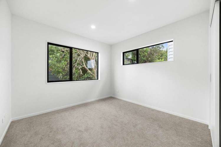 26 Murvale Drive Bucklands Beach_9