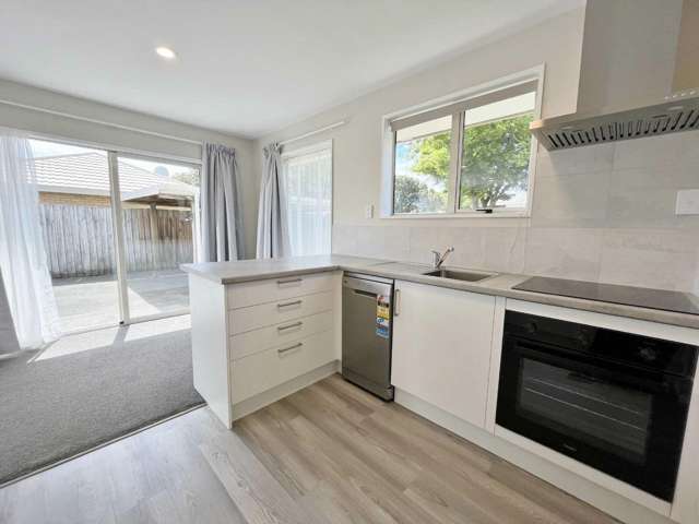 2/481 Barrington Street Addington_3