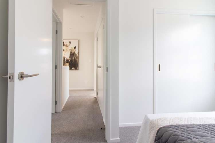 2-4 Moa Road Point Chevalier_8