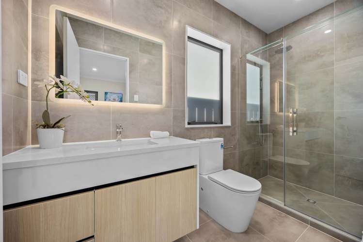 24 Furlough Road Opaheke_17