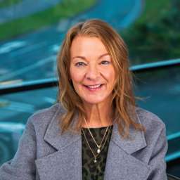 Paula Ward