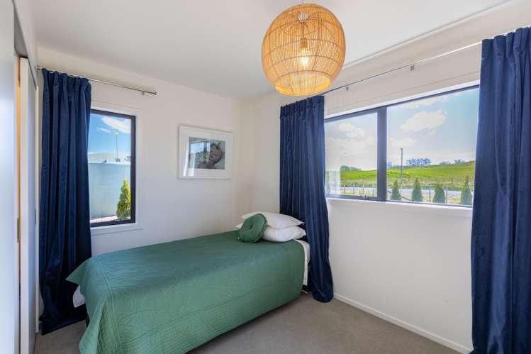 40 River Road Otane_13