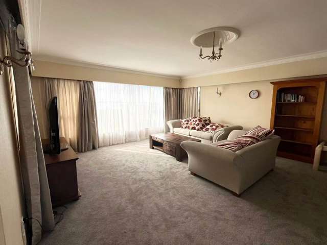 53 The Esplanade Eastern Beach_4