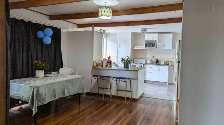 8 Stirling Street Te Aroha_11