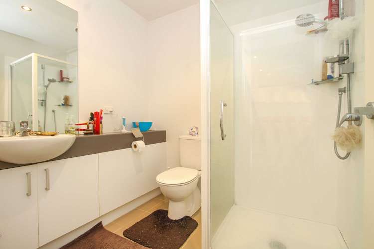 A8/60 Masons Road Oteha_7