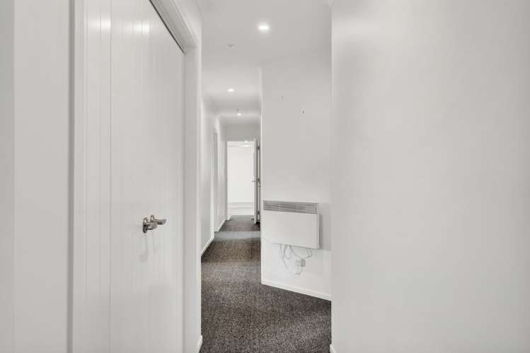 7 Mercade Close Stratford_41