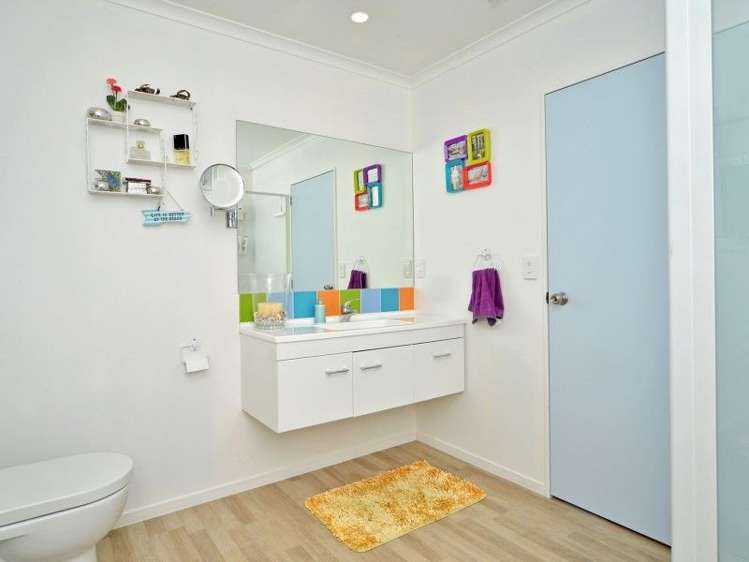 72 Blue Pacific Parade Riversdale Beach_8