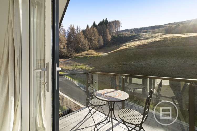 29/8 George Bullen Lane Arthurs Point_8