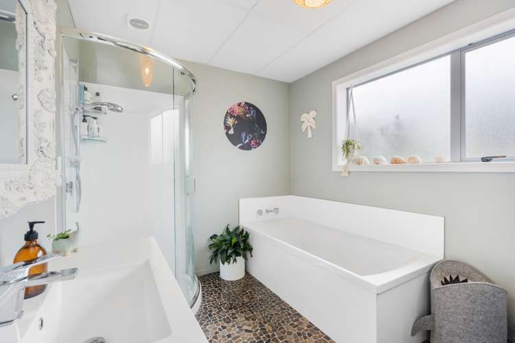 69 Pyle Road East Ruakaka_21