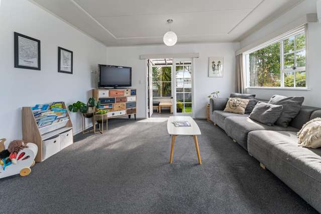 1/46 Fergusson Street Stoke_4