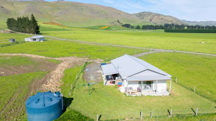 1095 Waimea Valley Road Nine Mile_11