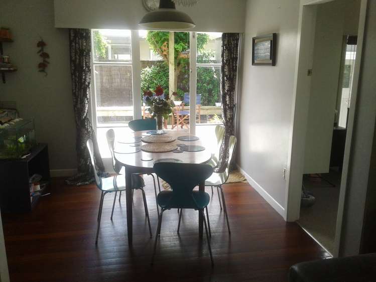 91 Cook Street Hamilton East_9