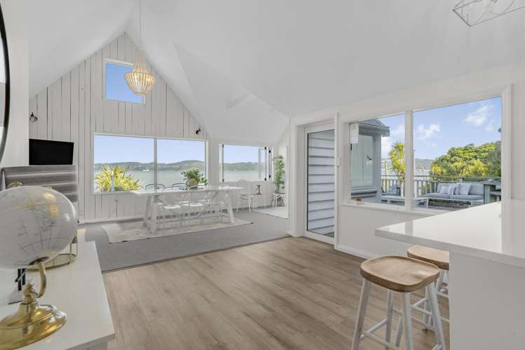 502 Marine Drive Eastbourne_12