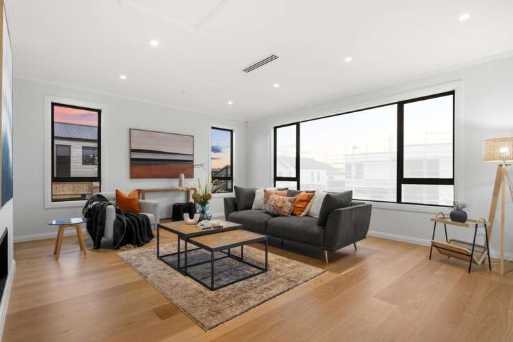 12 Makumaku Place Long Bay_10