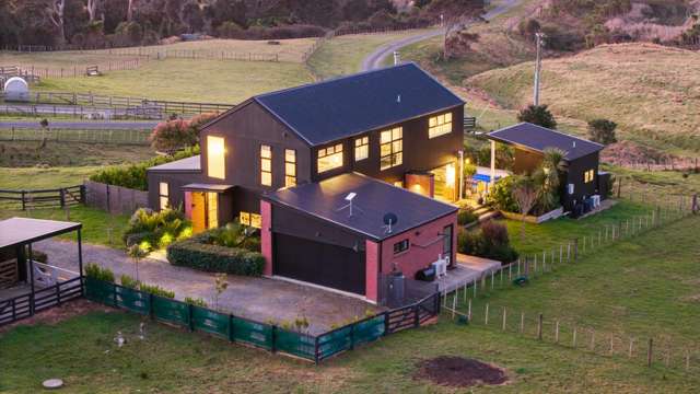 Country living without compromise