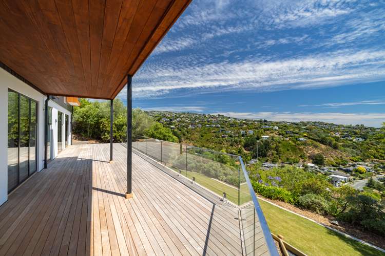 15 Inverness Lane Redcliffs_24