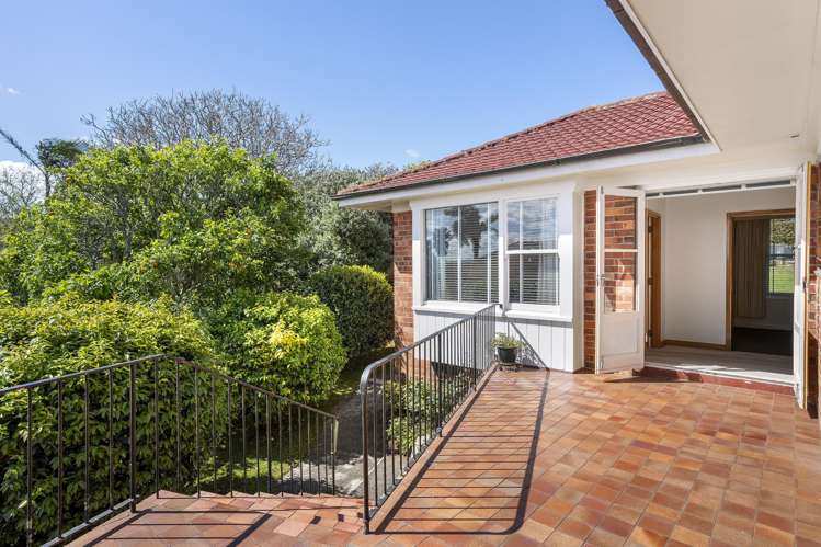 83 Mount Royal Avenue Mount Albert_8